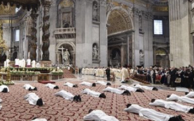 PRETE – per la Chiesa, per il popolo.