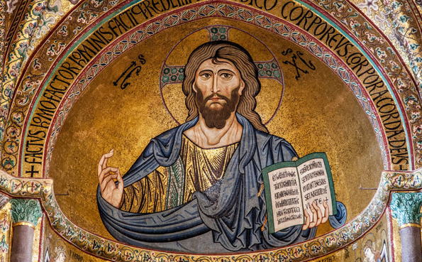 CRISTO al CENTRO