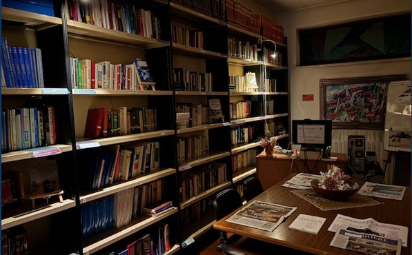 LA BIBLIOTECA